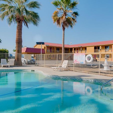 Vagabond Inn Buttonwillow I-5 Exit 253 Bakersfield Kültér fotó